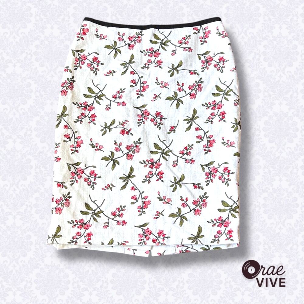 Ann Taylor Petite 2 Floral Pencil Skirt Winter White Back Zipper